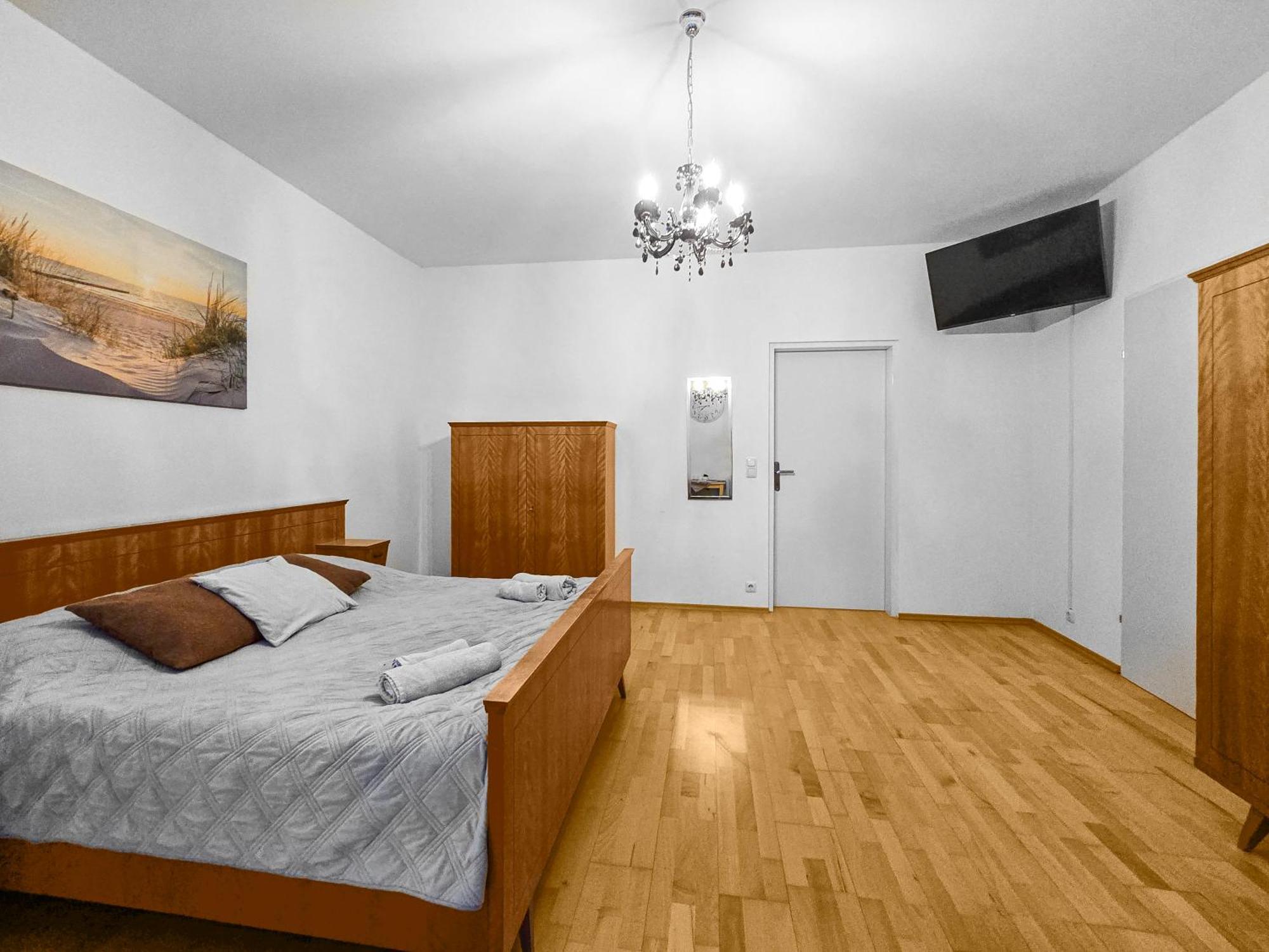Three-Bedroom, Three King-Size Bed Retreat Відень Екстер'єр фото