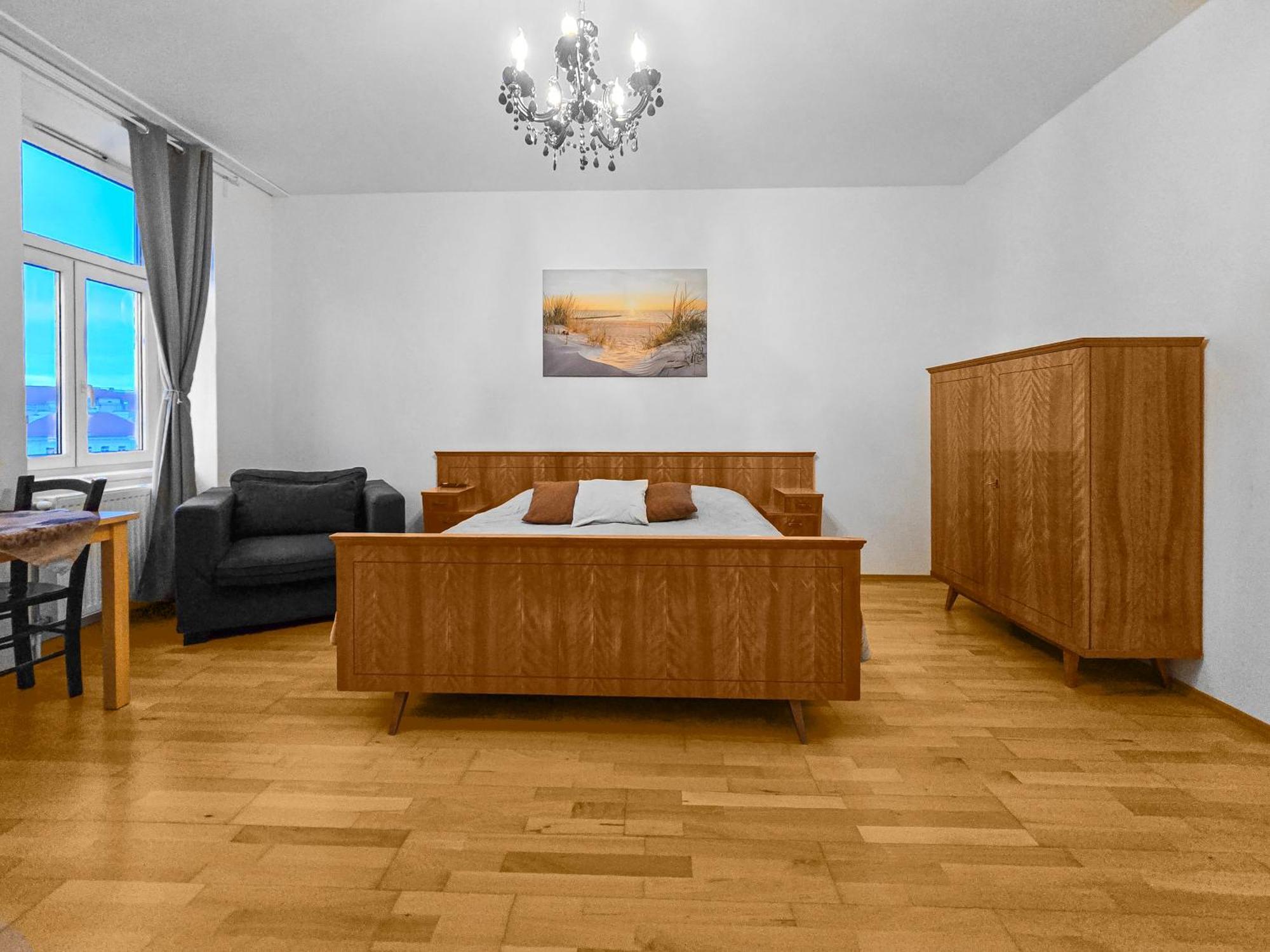 Three-Bedroom, Three King-Size Bed Retreat Відень Екстер'єр фото